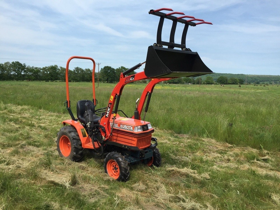 Ciągnik Kubota B-I7-50D — zdjęcie 3