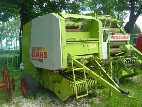 Claas Rollant 66 — zdjęcie 1