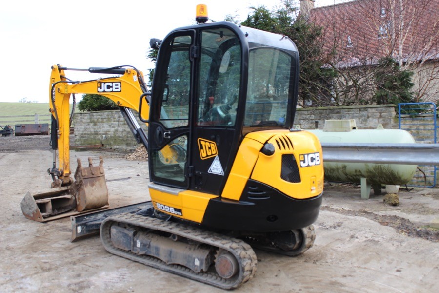 Mini koparka JCB 8026 CTS 2013 - sprzedam — zdjęcie 5