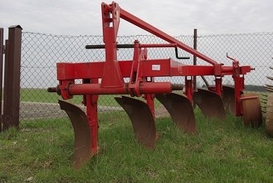 pług akpil 5-skibowy — zdjęcie 2
