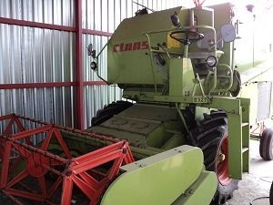 kombajn Claas Compact 30 — zdjęcie 2