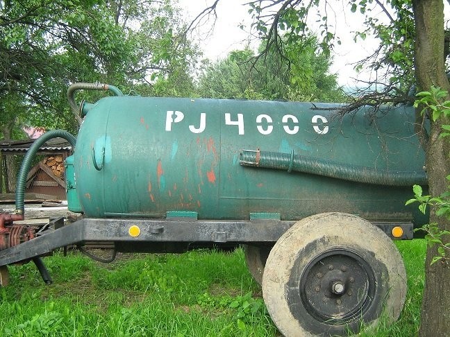Beczka asenizacyjna 4000l — zdjęcie 2