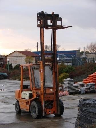 Wózek widłowy TOYOTA Diesel udźwig 2500kg — zdjęcie 5