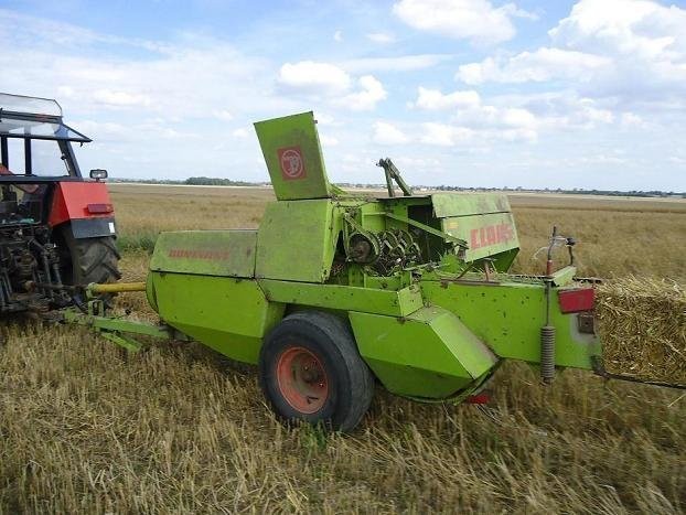 Prasa kostkujaca claas dominant — zdjęcie 2