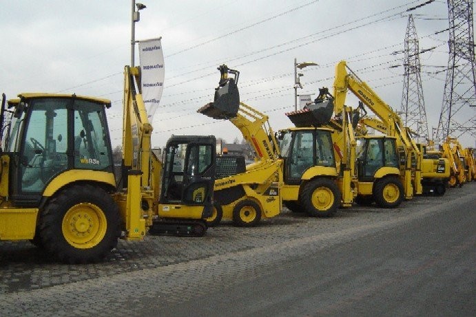 NOWA MINI ŁADOWARKA KOMATSU SK 818 , — zdjęcie 4