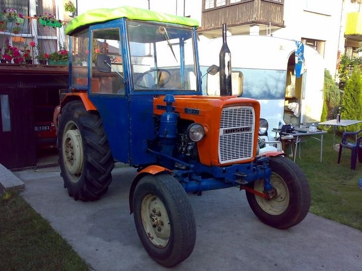 Uraus c330 — zdjęcie 1
