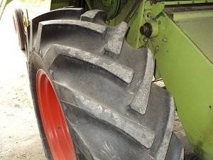 kombajn Claas Compact 30 — zdjęcie 3