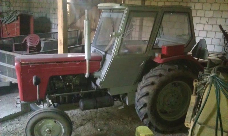 Ciągnik rolniczy Ursus C-360 — zdjęcie 1