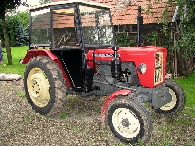 CIĄGNIK URSUS C-330 - 100% SPRAWNY !!! — zdjęcie 1