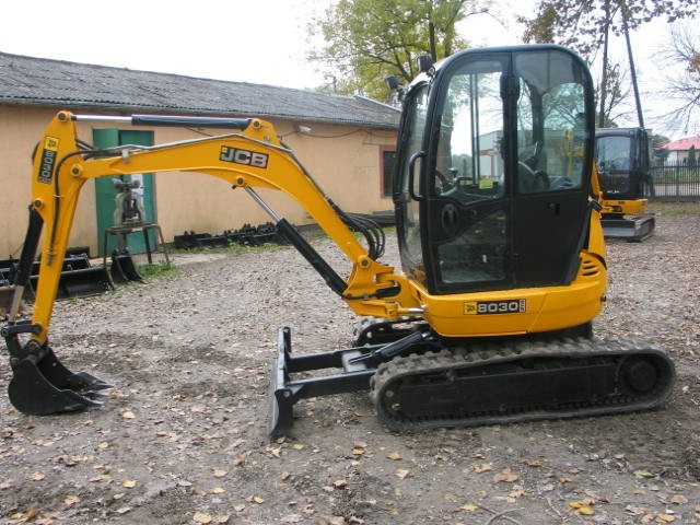 JCB 8030 ZTS 2009  rok - sprzedaż minikoparek Kraków — zdjęcie 6