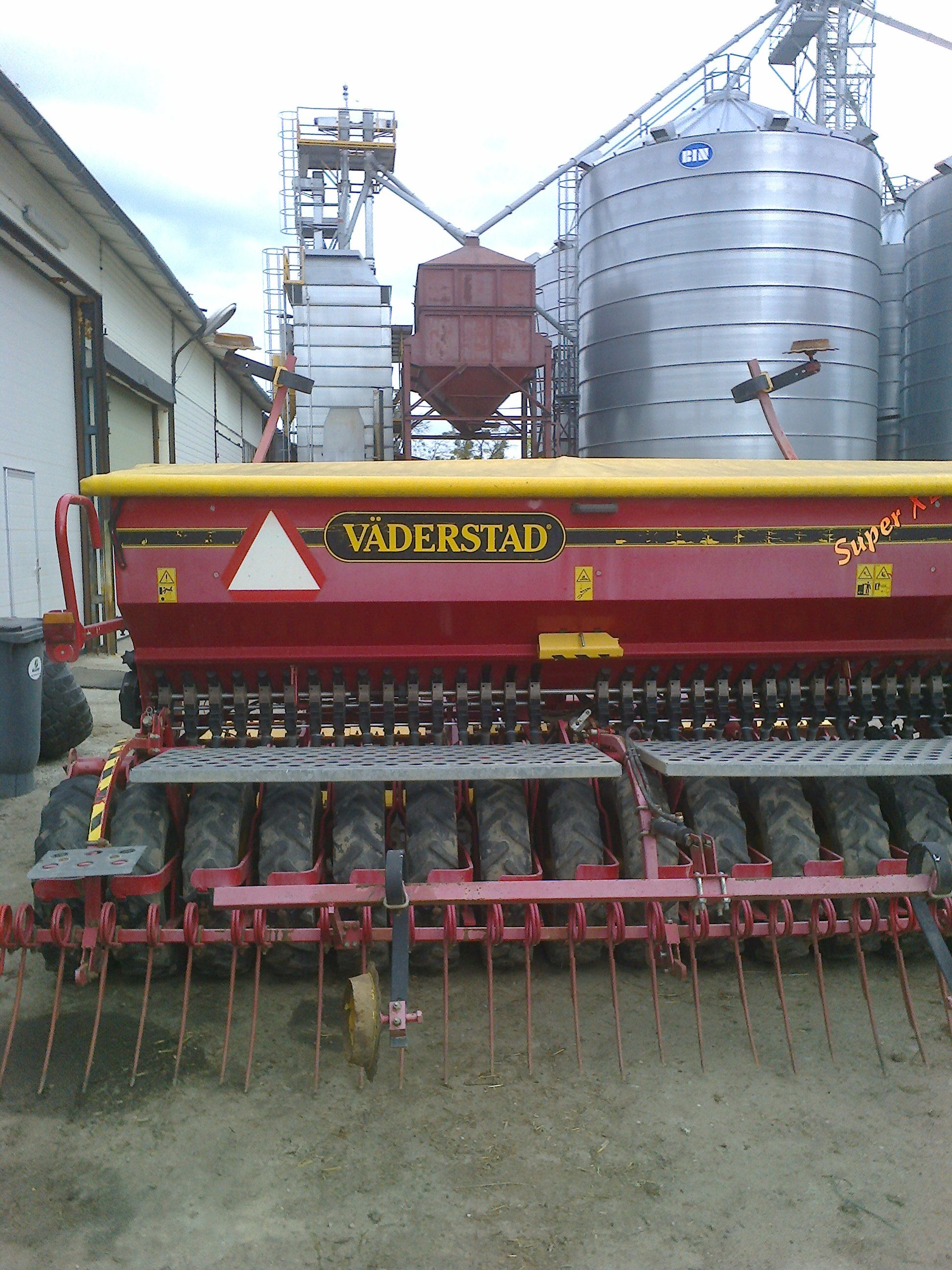 Agregat uprawowo-siewny Väderstad RD 400S — zdjęcie 2