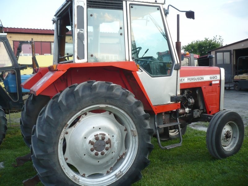 MASSEY FERGUSON 690 — zdjęcie 3