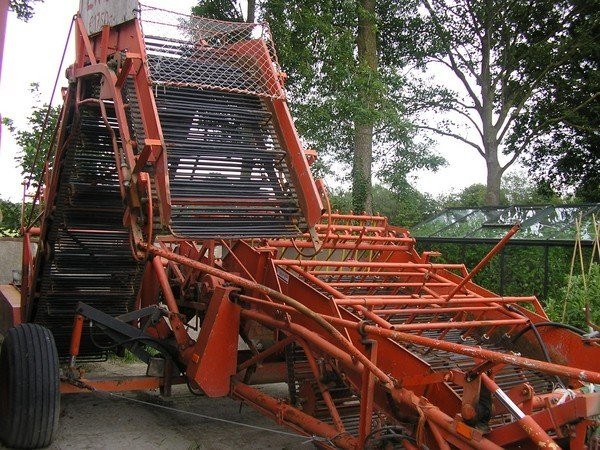 AMAC D2 Kombajn do zbioru ziemniaków itp. — zdjęcie 1