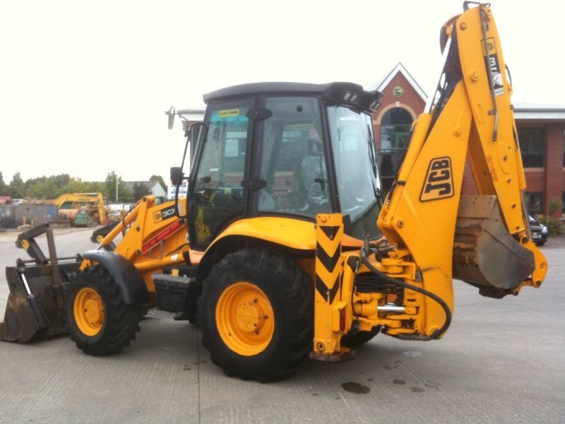JCB 3CX CONTRACTOR — zdjęcie 1