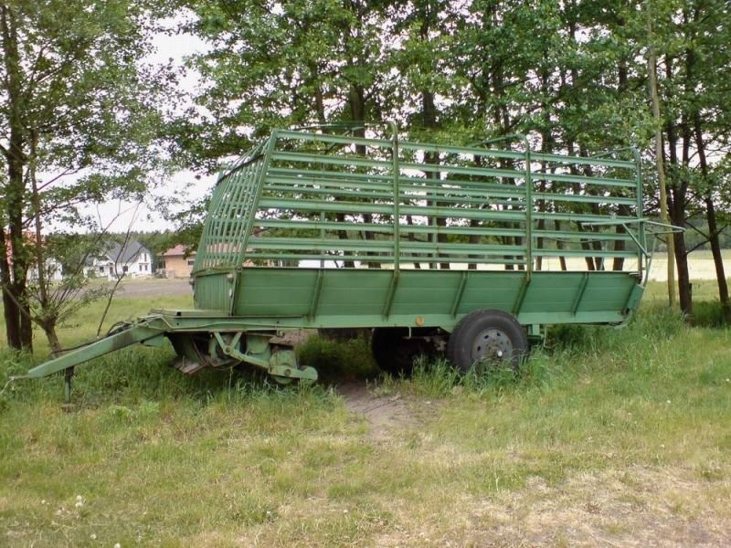 Przyczepa samozbierająca T-072 — zdjęcie 1
