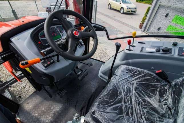 Ciągnik Ursus 11054 ROLKOM Autoryzowany Dealer — zdjęcie 1