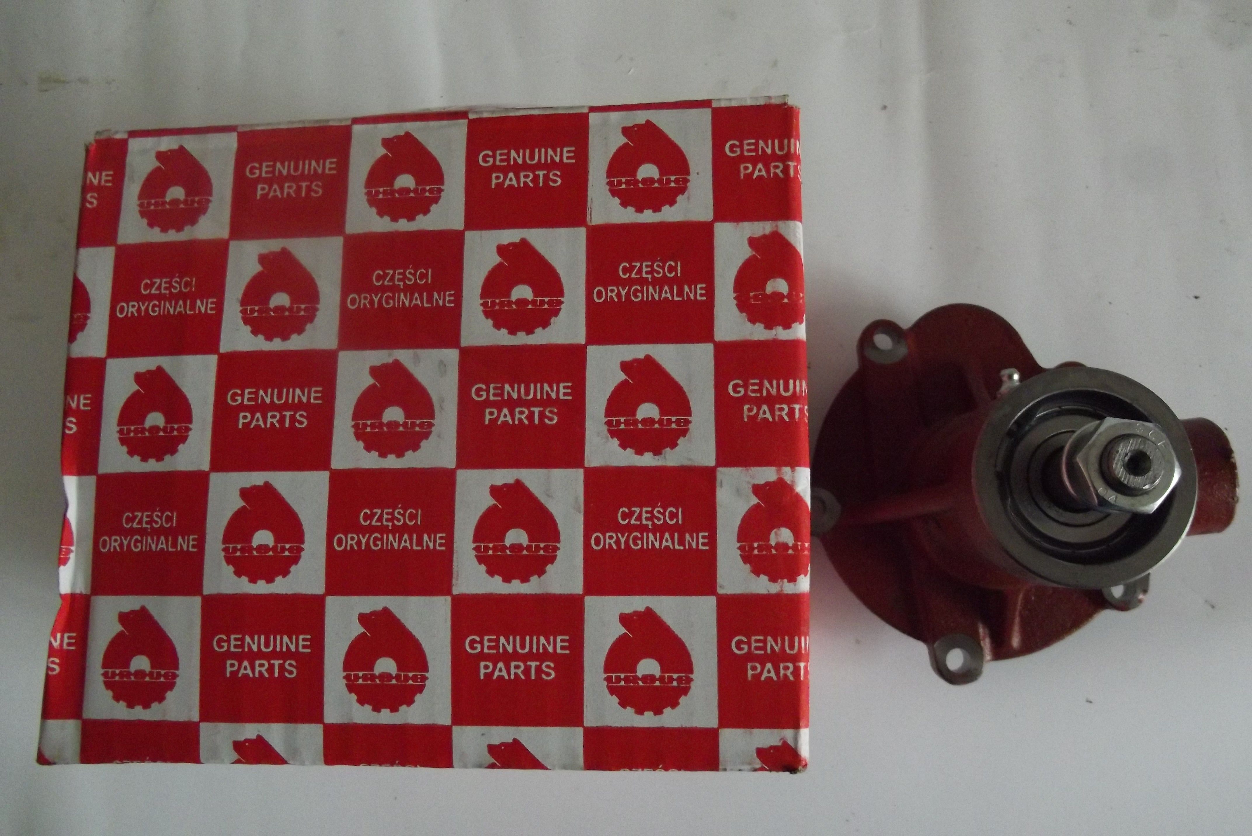 Pompa wody URSUS C 330 ORYGINAŁ    — zdjęcie 5