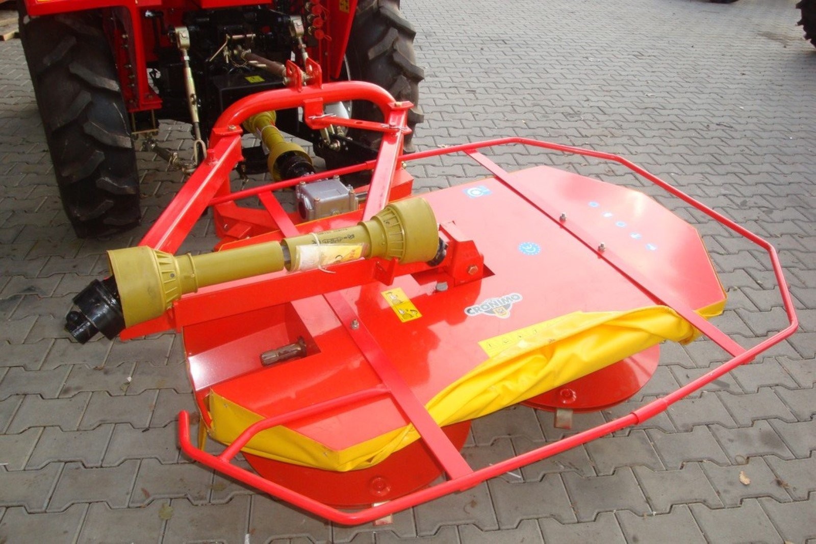 Kosiarka rotacyjna Bęben CRONIMO CR-135 — zdjęcie 3