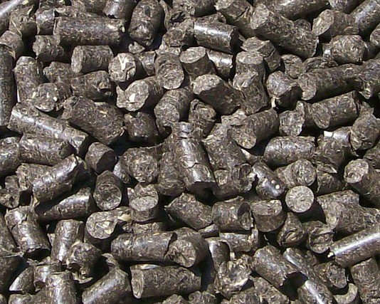 Pellet, pelety opałowe z luski slonecznika — zdjęcie 1