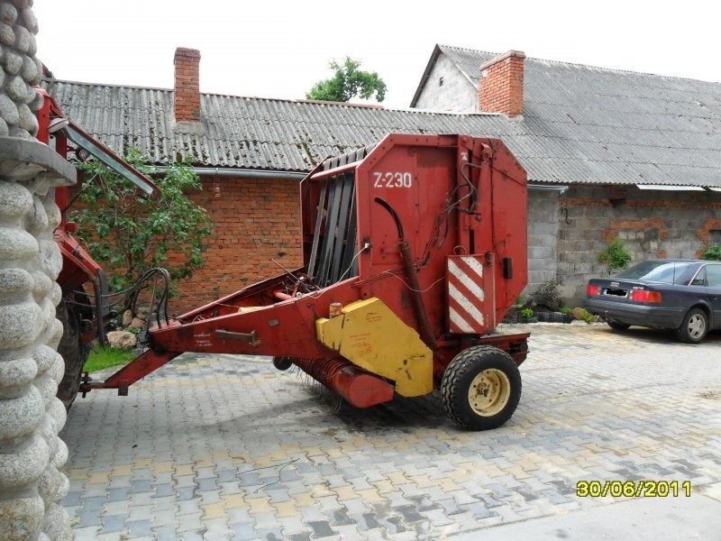 Prasa sipma z 230 od rolnika — zdjęcie 1