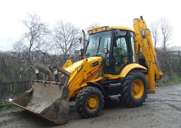 Koparko ładowarka JCB 3CX Sitemaster z roku 2003. — zdjęcie 1