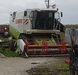 Kombajn Claas Lexion 415