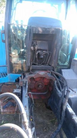 Części New holland 8670,8970,g210,g170 silnik,skrzynia,most,pompa — zdjęcie 7