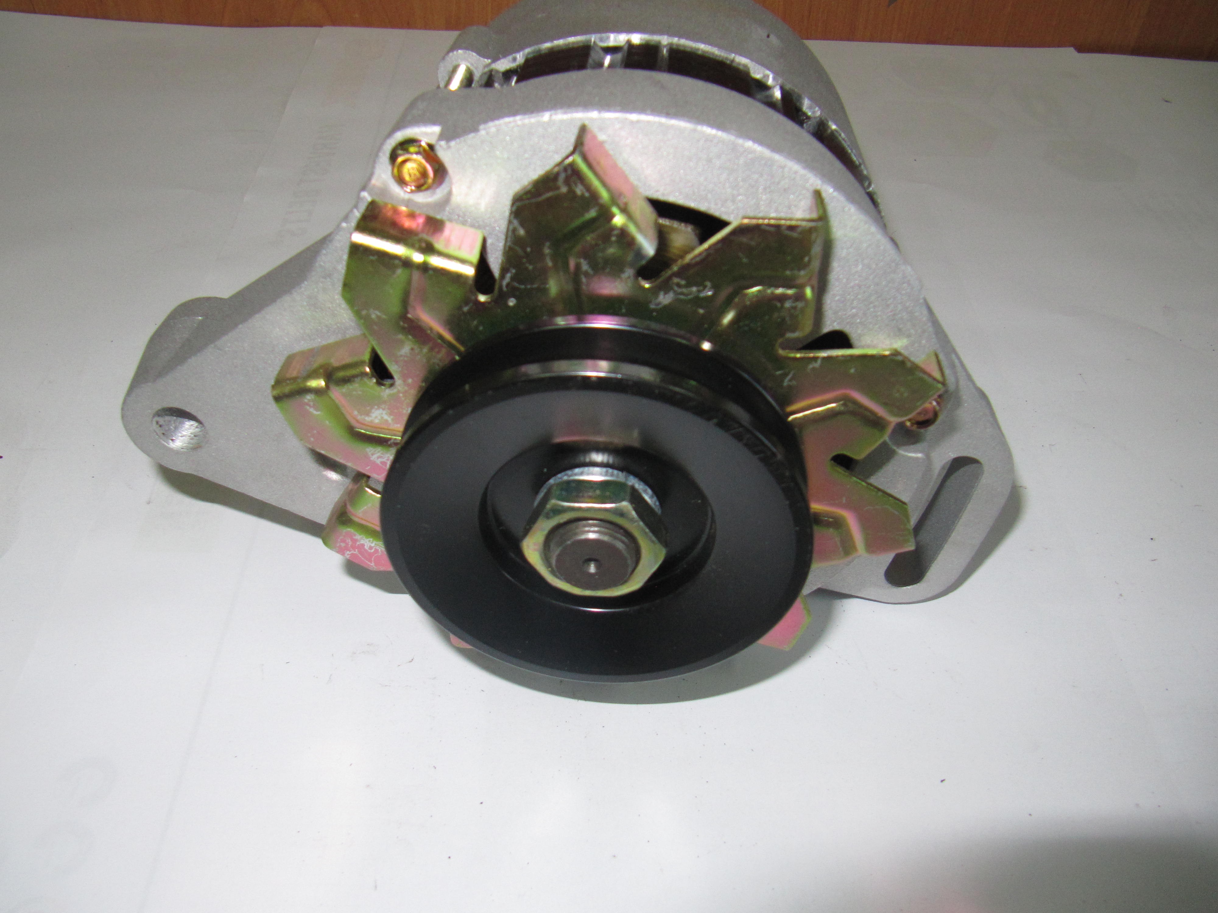 Alternator na pojedyncze koło pasowe 14 V 55 A URSUS C 385, MF.    — zdjęcie 2