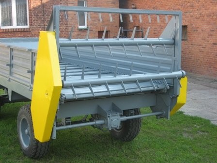 Fliegl - 1987 - Sprzedam rozrzutnik obornika 3,5t — zdjęcie 1