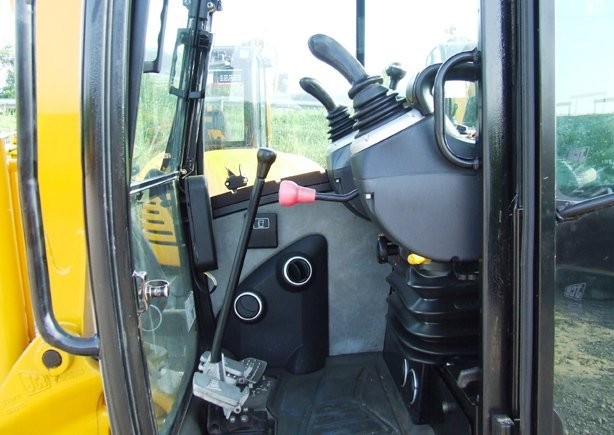 koparka gąsienicowa JCB 8045 ZTS -rok 2006 — zdjęcie 4