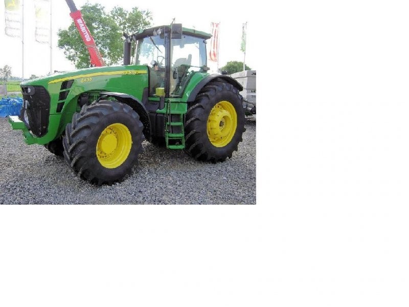 Ciągnik JOHN DEERE  8430 szt.2, NOWE