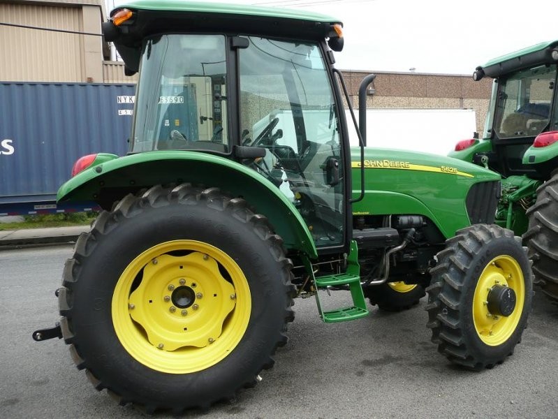 JOHN DEERE — zdjęcie 2