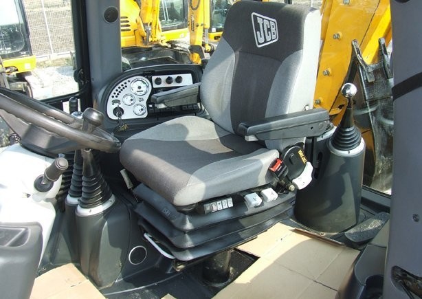 JCB 3CX Contractor, rok 2007.. — zdjęcie 5