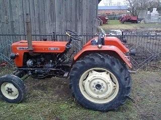Ursus C-330 - 1985 — zdjęcie 1
