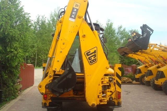JCB 3CX CONTRACTOR -- 2004 -- OPONY 20" — zdjęcie 3