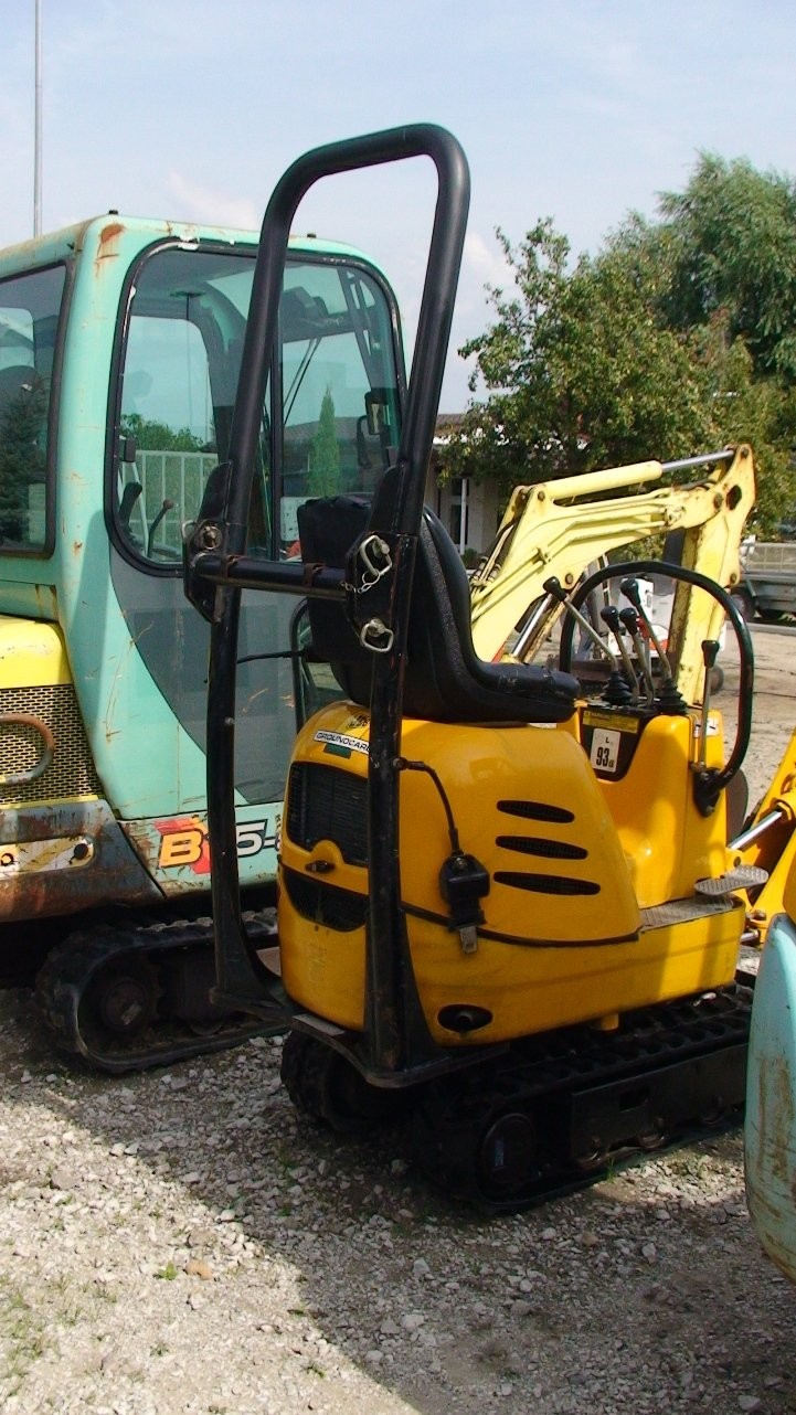 JCB MICRO 2007 1500mh 17KM LEASING GWARANCJA — zdjęcie 3