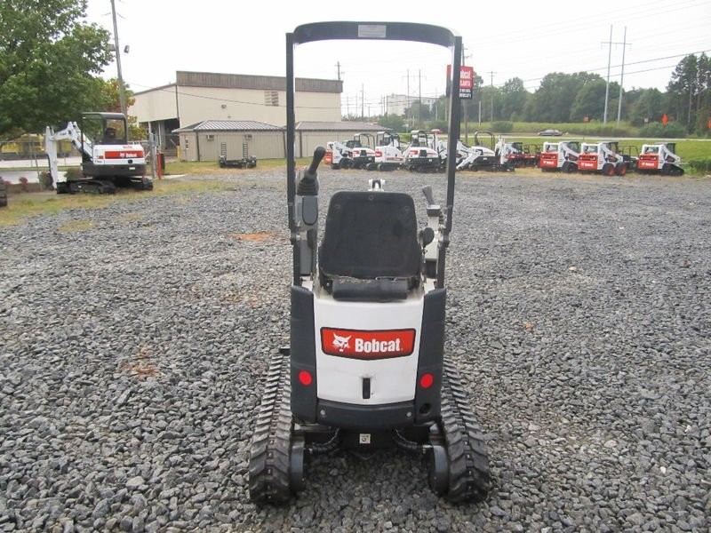Bobcat 418  Minikoparka — zdjęcie 2