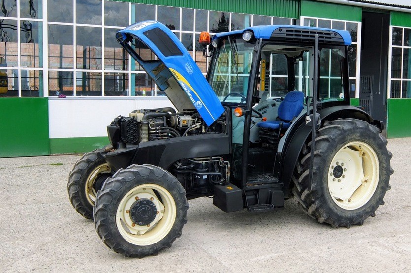 Ciągnik kołowy NEW HOLLAND T 4040F, 2008r, 88 000 zł + VAT, z Francji — zdjęcie 3