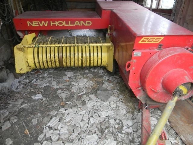Prasa kostkująca New Holland — zdjęcie 2