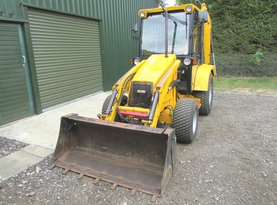 Top stan JCB lewis badger — zdjęcie 1