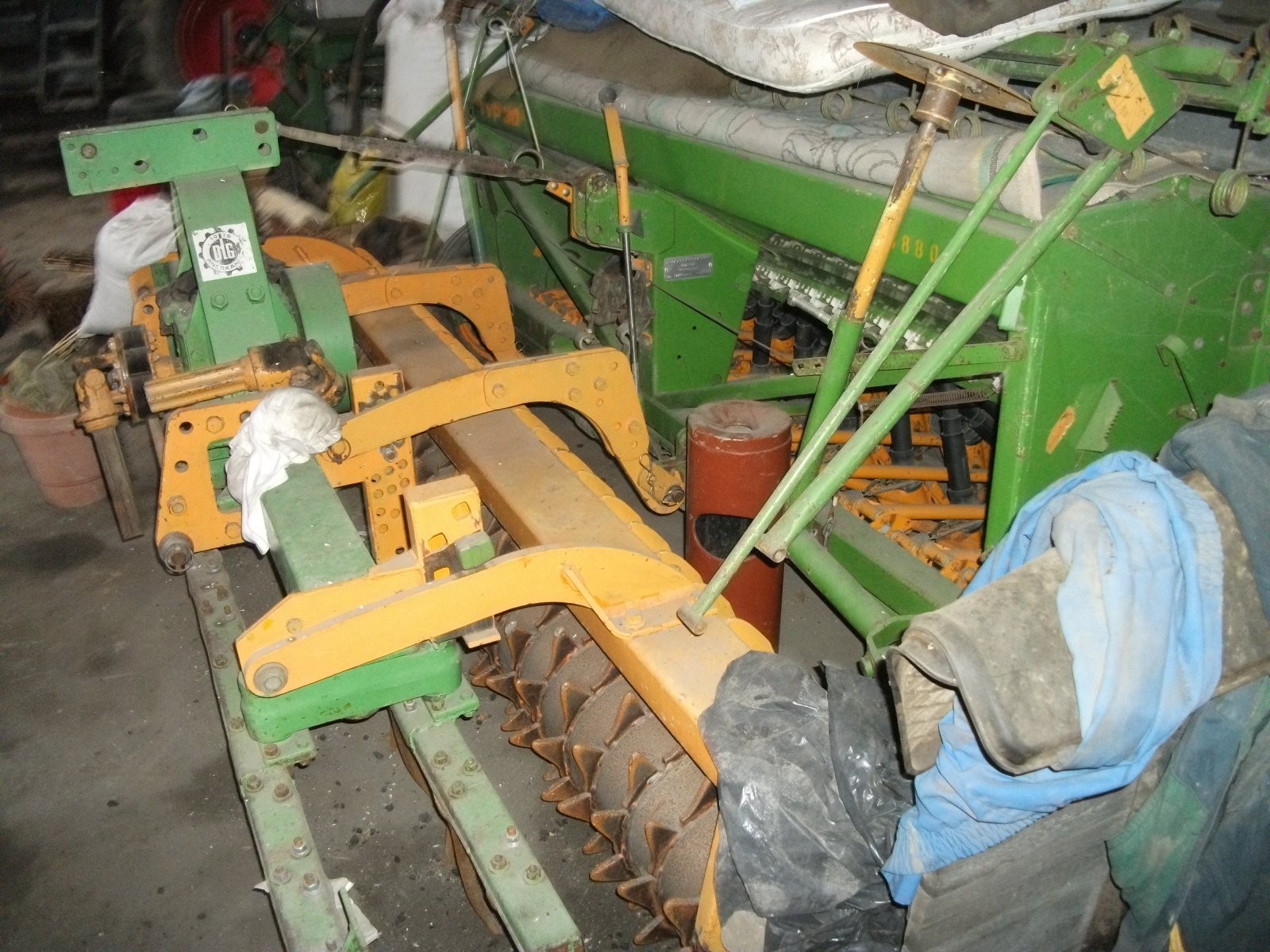 Amazone Brona wahadłowa+ Siewnik Amazone D7 Special - 2000 — zdjęcie 4