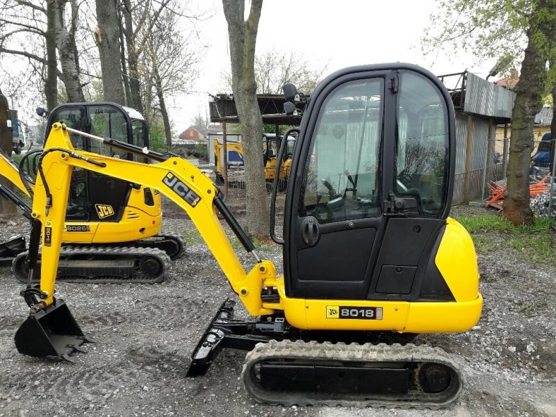 JCB 8018 CTS 2012, 2013 - minikoparki gąsienicowe — zdjęcie 4