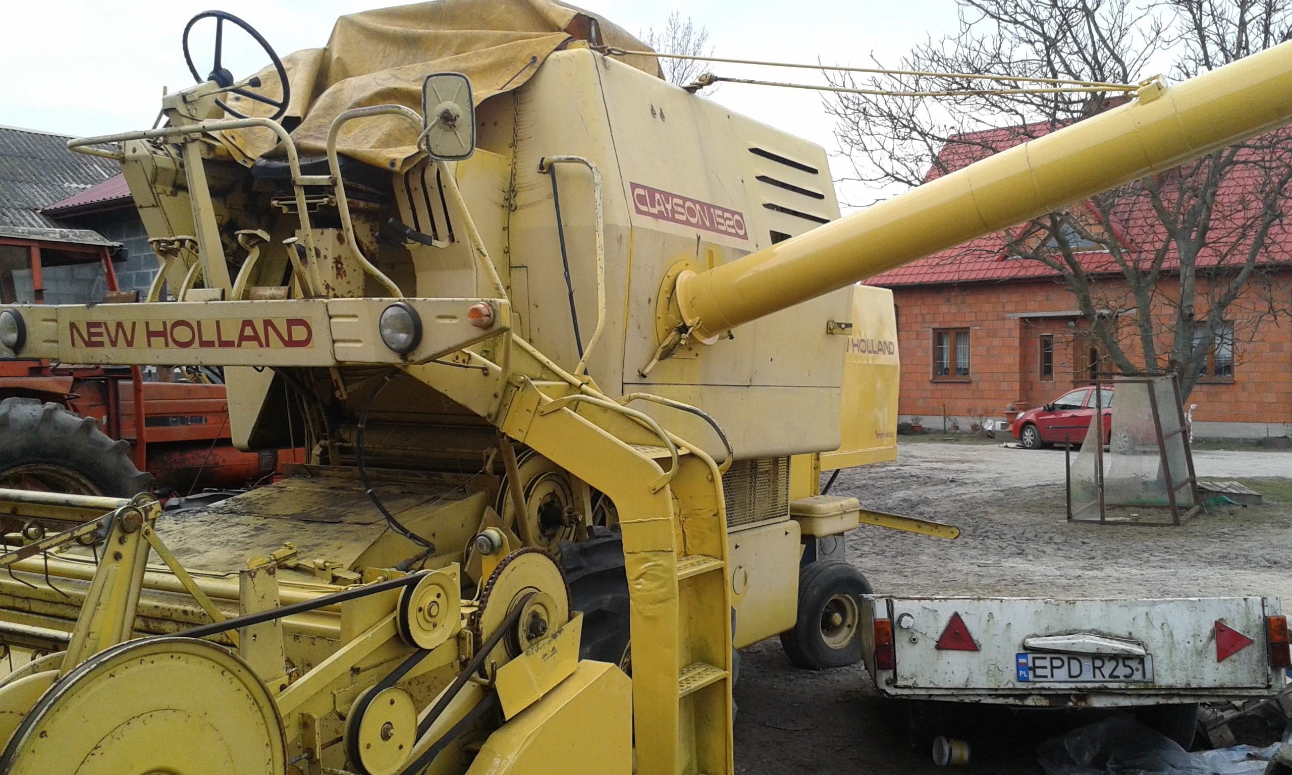 Kombajn New Holland 1520