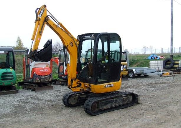Minikoparka gąsienicowa JCB 8025 ZTS rok 2008 — zdjęcie 1