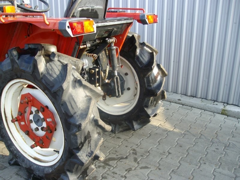 Mini traktorek Yanmar FX215, 21KM, 4x4 — zdjęcie 6