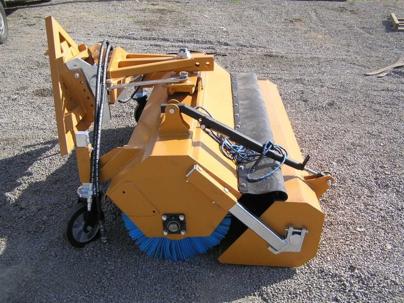 Zamiatarka prosta mechaniczna - ZMG — zdjęcie 2