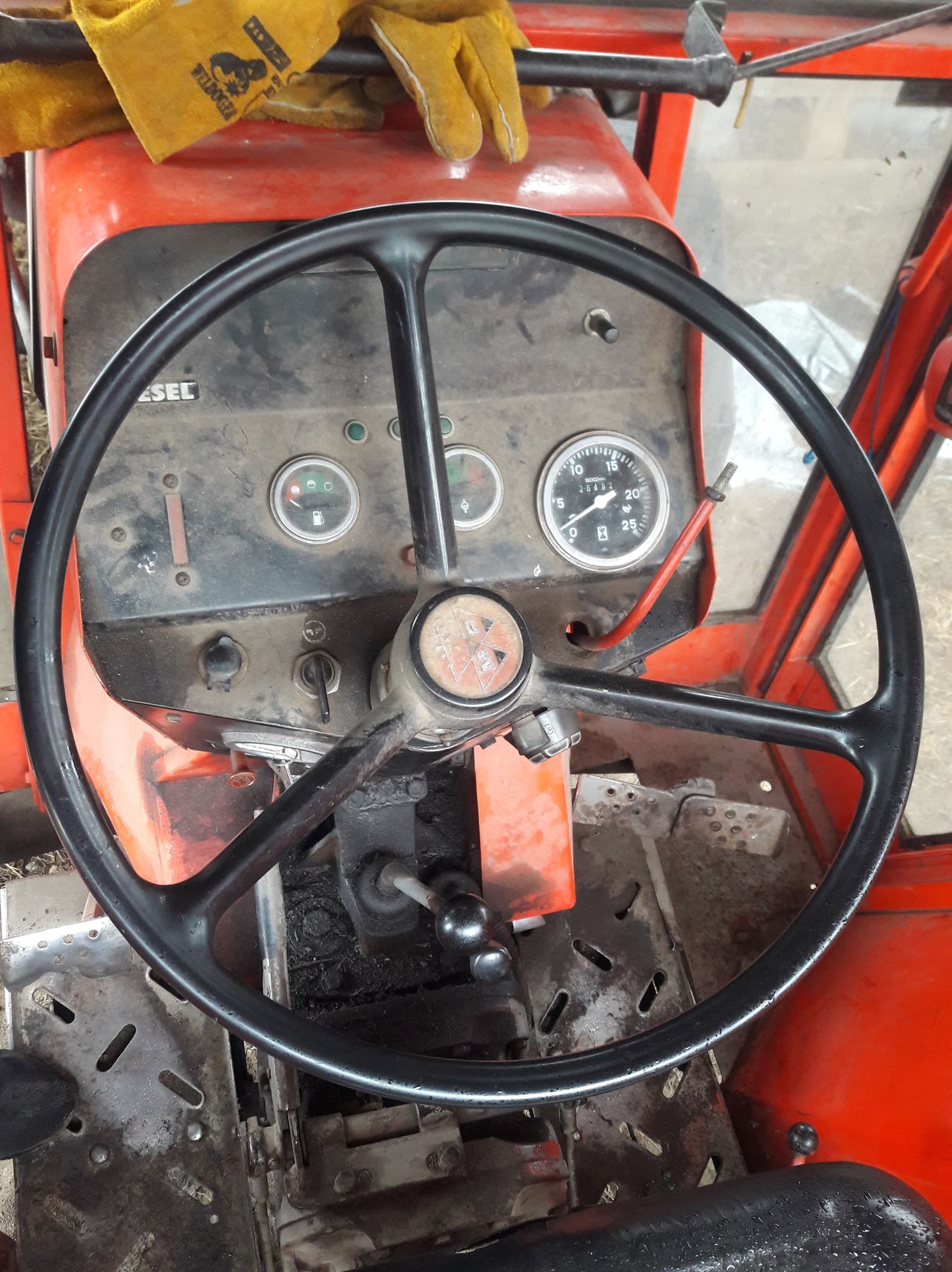 Massey Ferguson 260 — zdjęcie 4