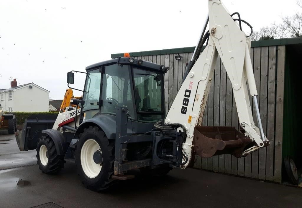 Koparko-ładowarka Terex XS 88O8  — zdjęcie 3