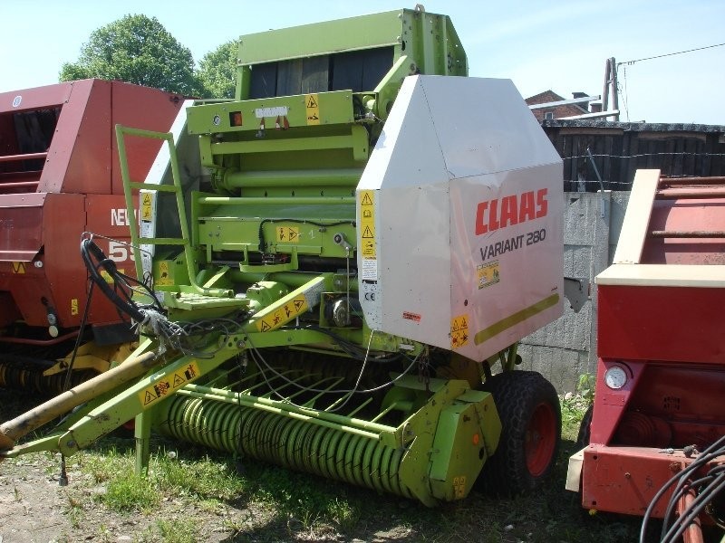 prasa rolująca Claas Variant 280 2004r
