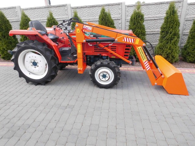 Kubota L-185+Ładowacz czołowy TUR 4x4 super stan Kubota Iseki Yanmar — zdjęcie 5